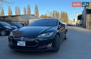 Tesla Model S  2014