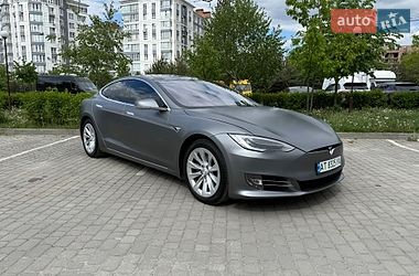 Tesla Model S  2017