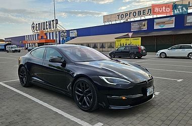 Tesla Model S 2024