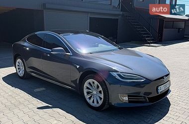 Tesla Model S  2017