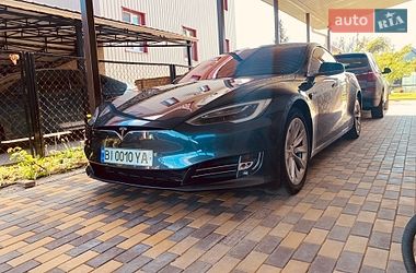 Tesla Model S  2017