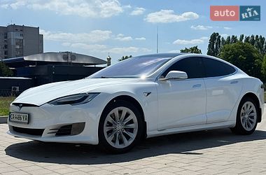 tesla model-s 2017 в Черкаси від професійного продавця Сергей