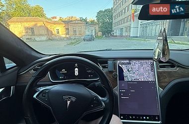 Лифтбек Tesla Model S 2017 в Черкассах