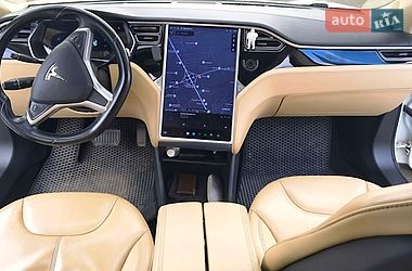 Ліфтбек Tesla Model S 2014 в Львові фото 14 Ліфтбек Tesla Model S 2014 в Львові