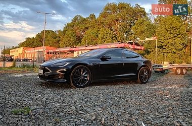 Tesla Model S 2017