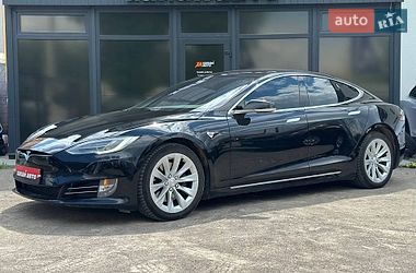 Tesla Model S  2017