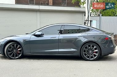 Tesla Model S  2014
