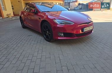 Tesla Model S  2018
