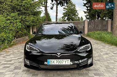 Tesla Model S  2018