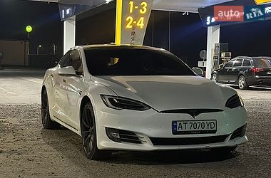Tesla Model S  2016
