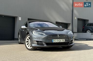 Tesla Model S  2019