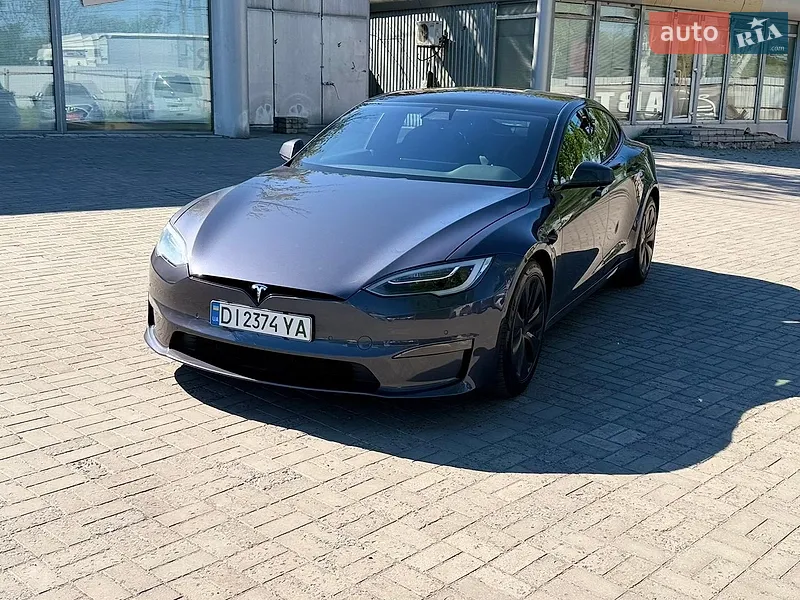 Tesla Model S