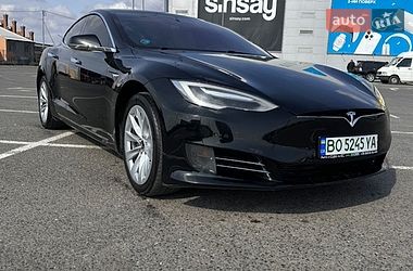 Tesla Model S  2017