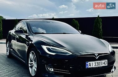 Tesla Model S 2016