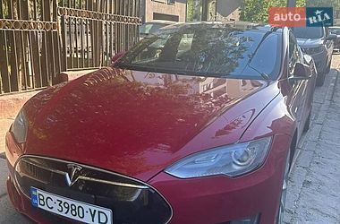 Tesla Model S  2016