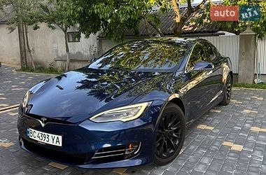 Tesla Model S  2017