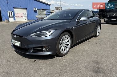 Tesla Model S 2016