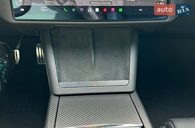Лифтбек Tesla Model S 2021 в Киеве