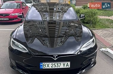Tesla Model S  2017