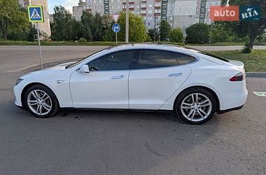 Tesla Model S  2014