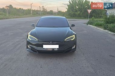 Tesla Model S  2013
