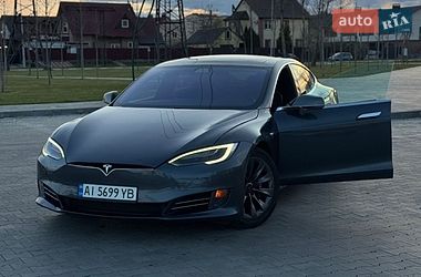 Tesla Model S  2016