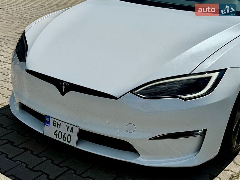 Tesla Model S 2022