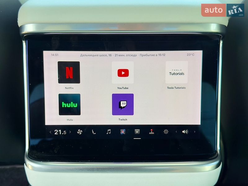 Лифтбек Tesla Model S 2022 в Одессе