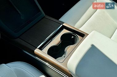 Лифтбек Tesla Model S 2022 в Одессе