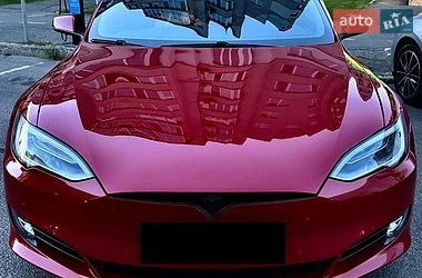 Tesla Model S  2017