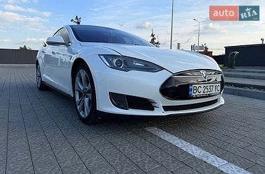 Tesla Model S  2013