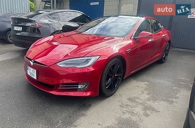 Tesla Model S  2016