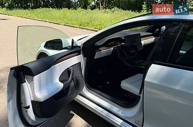 Лифтбек Tesla Model S 2021 в Киеве фото 9 Лифтбек Tesla Model S 2021 в Киеве