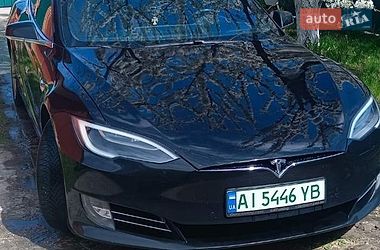 Tesla Model S  2016