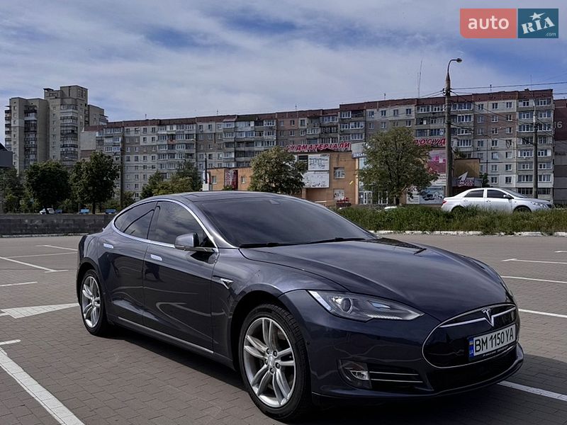 Tesla Model S 2015 Tesla Model S 2015