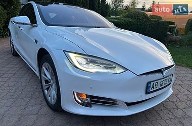 Tesla Model S  2016