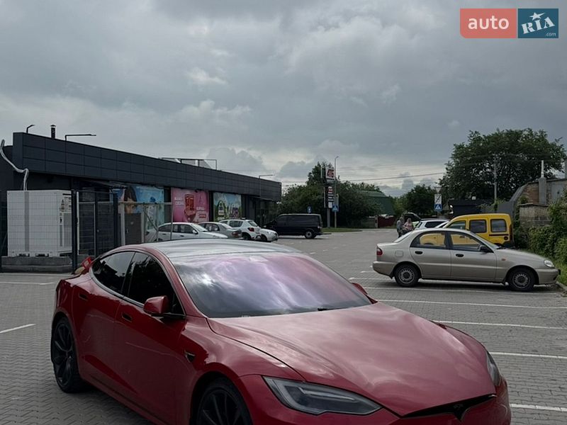 Tesla Model S 2017