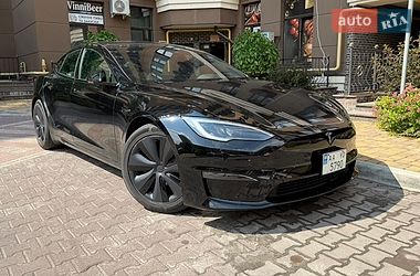 Tesla Model S 2022