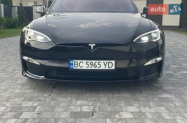 Лифтбек Tesla Model S 2023 в Львове