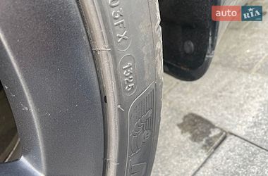 Лифтбек Tesla Model S 2023 в Львове