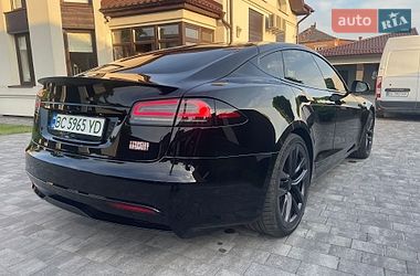 Лифтбек Tesla Model S 2023 в Львове