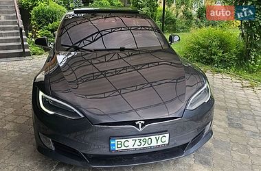 Tesla Model S  2017