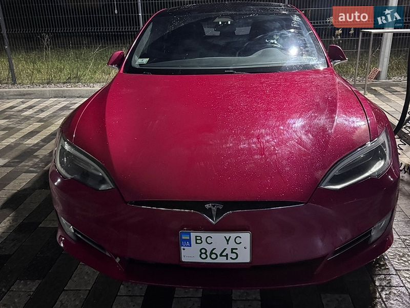Лифтбек Tesla Model S 2016 в Львове фото 8 Лифтбек Tesla Model S 2016 в Львове