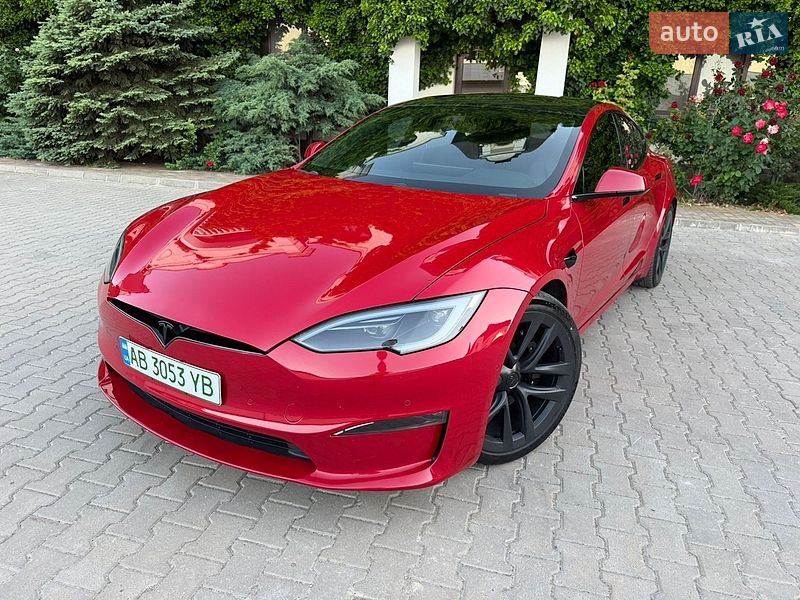 Tesla Model S 2021