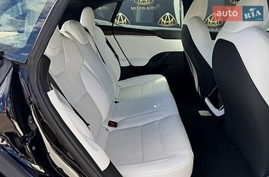 Лифтбек Tesla Model S 2022 в Киеве