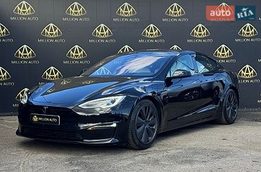 Лифтбек Tesla Model S 2022 в Киеве