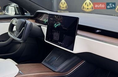 Лифтбек Tesla Model S 2022 в Киеве