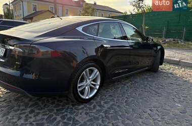 Лифтбек Tesla Model S 2014 в Луцке
