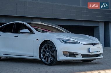 Tesla Model S  2017