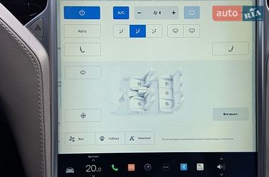 Ліфтбек Tesla Model S 2015 в Києві